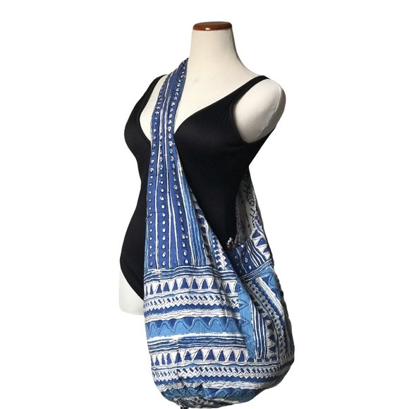 boho chic large crossbody bag / Reversible Hippie - Picture 6 of 9